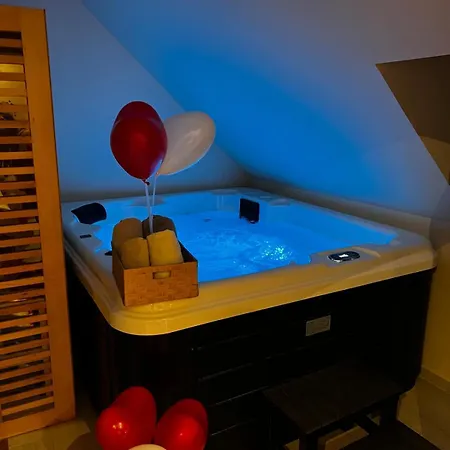 Bulle Romantique Prive Avec Jaccuzi Et Sauna * Fontenoy (Aisne)