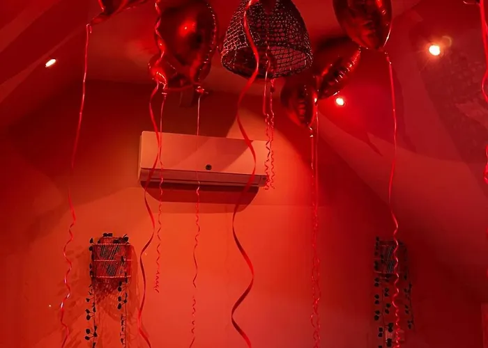 Bulle Romantique Prive Avec Jaccuzi Et Sauna Apartment